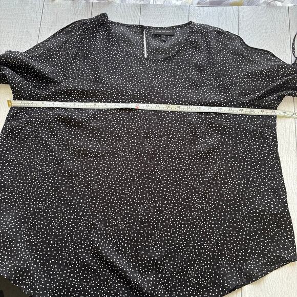 Lane Bryant Black and White Cold Shoulder Dot Top Size 18 - Picture 9 of 11